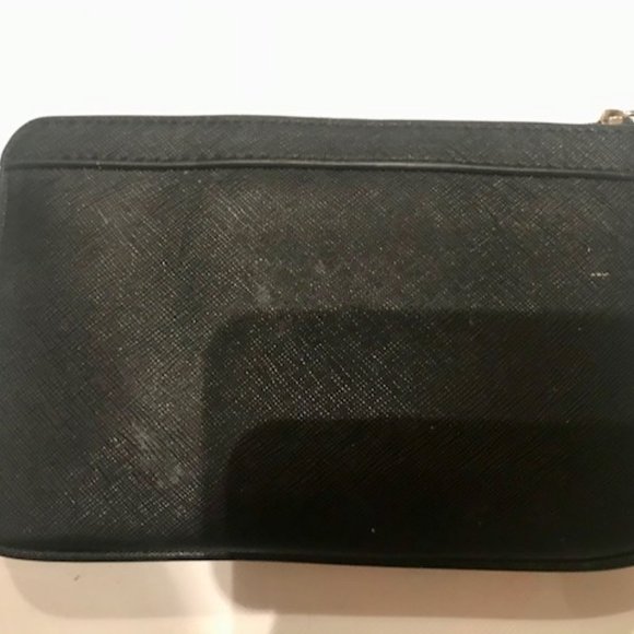 Karl Lagerfeld large change purse - Picture 2 of 2